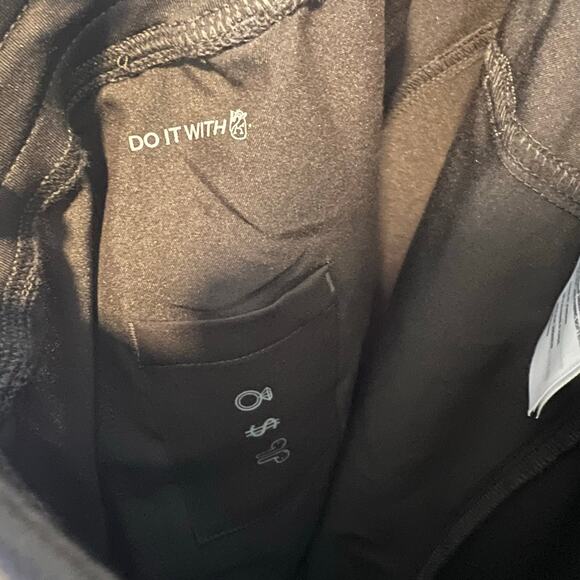 Figs Black Kade Scrub Pants Size M/P - Picture 6 of 10